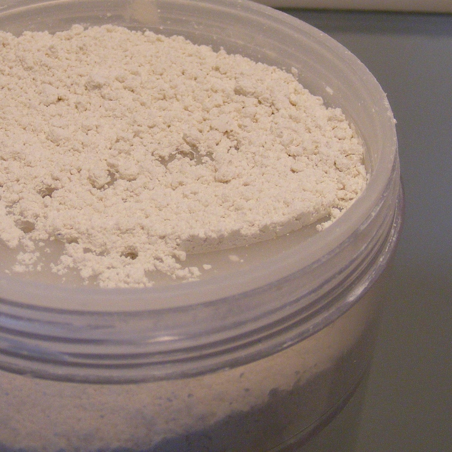 Organic Cosmetics/Perfumes-Olive Skin Vanishing Powder 11g